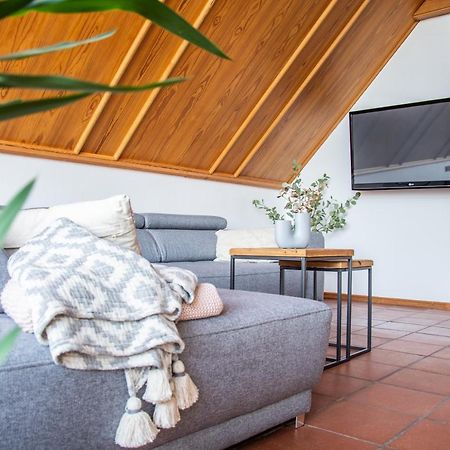 Gemuetliche Galerie-Wohnung In Biberach Biberach an der Riß エクステリア 写真